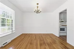 1606 W Cone Blvd, Greensboro, NC 27408 - Photo 13