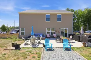 1276 Hickory Point Dr, Lexington, NC 27292 - Photo 33
