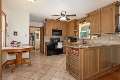 442 Moretz Court, Hickory, NC 28601 - Photo 13