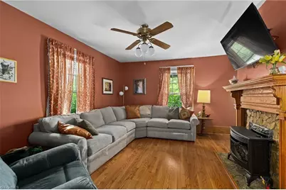 123 Worth Street, Mount Airy, NC 27030 - Photo 15