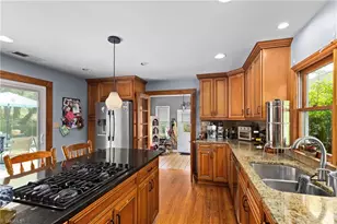 123 Worth St, Mount Airy, NC 27030 - Photo 9