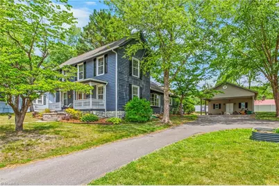 123 Worth Street, Mount Airy, NC 27030 - Photo 3