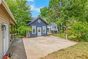 123 Worth St, Mount Airy, NC 27030 - Photo 33