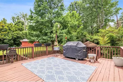 110 Mayflower Drive, Greensboro, NC 27403 - Photo 45