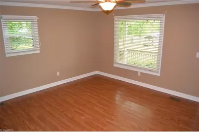 100 Coleman Street, Mayodan, NC 27027 - Photo 9