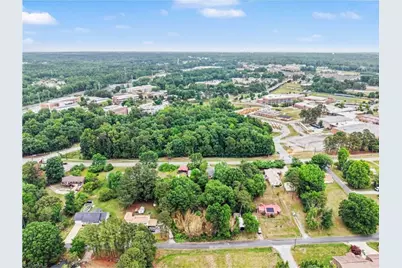 4312 Vickrey Chapel Road N, Jamestown, NC 27282 - Photo 25