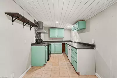 4312 Vickrey Chapel Road N, Jamestown, NC 27282 - Photo 9