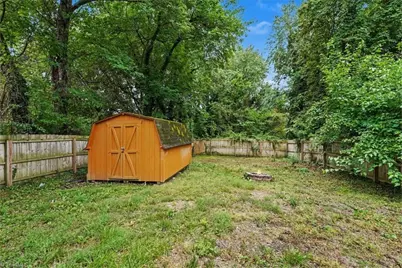 4312 Vickrey Chapel Road N, Jamestown, NC 27282 - Photo 17