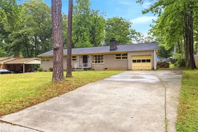 2007 Jane Street, Greensboro, NC 27407 - Photo 3