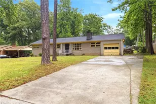 2007 Jane St, Greensboro, NC 27407 - Photo 3