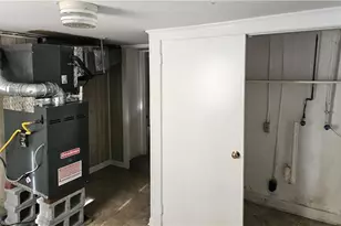 901 Grace Ave, Burlington, NC 27217 - Photo 11
