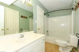 5923 Ballinger Rd, Greensboro, NC 27410 - Photo 27