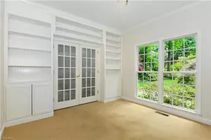 5923 Ballinger Rd, Greensboro, NC 27410 - Photo 7