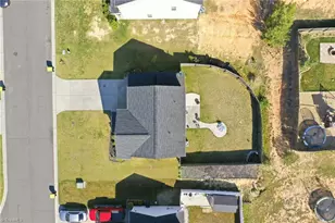 151 Sumter Ct, Burlington, NC 27217 - Photo 21
