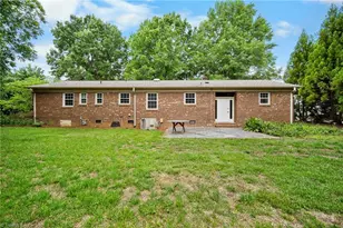 1821 Youngs Mill Rd, Greensboro, NC 27406 - Photo 5