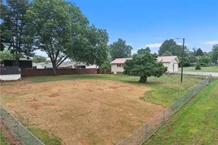 6754 Rosewood Dr, Trinity, NC 27370 - Photo 9