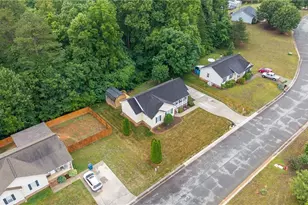 1302 Durham Meadows Dr, Burlington, NC 27217 - Photo 41