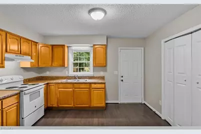 1307 Pearson Street, Greensboro, NC 27406 - Photo 9