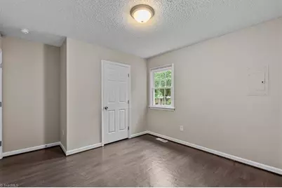 1307 Pearson Street, Greensboro, NC 27406 - Photo 17