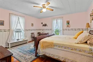 519 Maple St, Mount Airy, NC 27030 - Photo 13