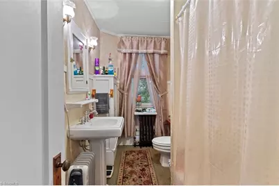 519 Maple Street, Mount Airy, NC 27030 - Photo 15