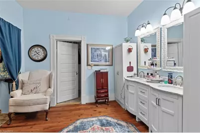 519 Maple Street, Mount Airy, NC 27030 - Photo 7