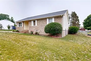 223 Aldridge Ln, Archdale, NC 27263 - Photo 3