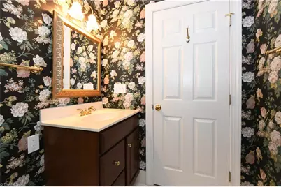 1001 Pamlico Drive, Greensboro, NC 27408 - Photo 23