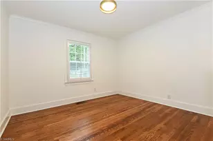 1001 Pamlico Dr, Greensboro, NC 27408 - Photo 21