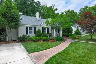 1001 Pamlico Dr, Greensboro, NC 27408 - Photo 31