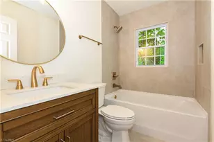 1001 Pamlico Dr, Greensboro, NC 27408 - Photo 17