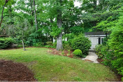 1001 Pamlico Drive, Greensboro, NC 27408 - Photo 37