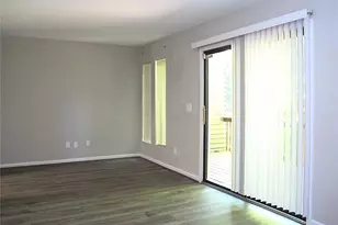 3830 Heathrow Dr, Winston-Salem, NC 27127 - Photo 5