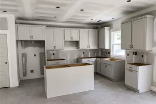 9193 Stoney River Ln, Kernersville, NC 27284 - Photo 3