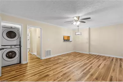 246 Hampton Road #8B, Asheboro, NC 27203 - Photo 9
