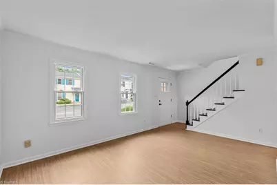 115 Charlestowne Circle, Winston-Salem, NC 27103 - Photo 5