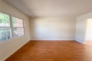 466 Muirs Chapel Rd, Greensboro, NC 27410 - Photo 5