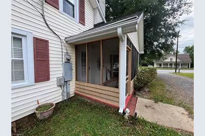 810 N Main Street, Walnut Cove, NC 27052 - Photo 5