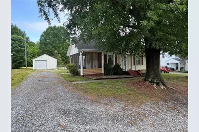 810 N Main Street, Walnut Cove, NC 27052 - Photo 7