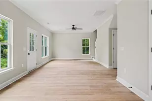 217 Lansdowne St, High Point, NC 27262 - Photo 13