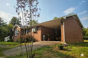 1129 Ziglar Rd, Winston-Salem, NC 27105 - Photo 3