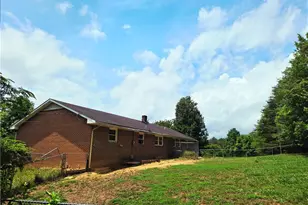 1129 Ziglar Rd, Winston-Salem, NC 27105 - Photo 25