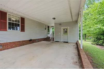 194 W 3rd Street, Denton, NC 27239 - Photo 7