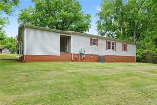 194 W 3rd St, Denton, NC 27239 - Photo 25