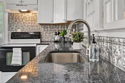 1139 E Main Street, Graham, NC 27253 - Photo 17