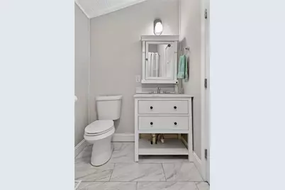 1139 E Main Street, Graham, NC 27253 - Photo 15