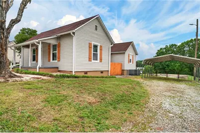 1139 E Main Street, Graham, NC 27253 - Photo 27