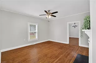 1139 E Main St, Graham, NC 27253 - Photo 7