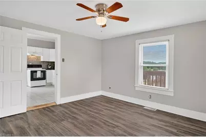 1139 E Main Street, Graham, NC 27253 - Photo 23
