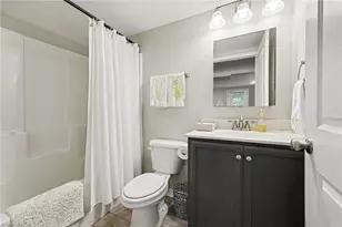 2439 Hoyt St, Winston-Salem, NC 27103 - Photo 21